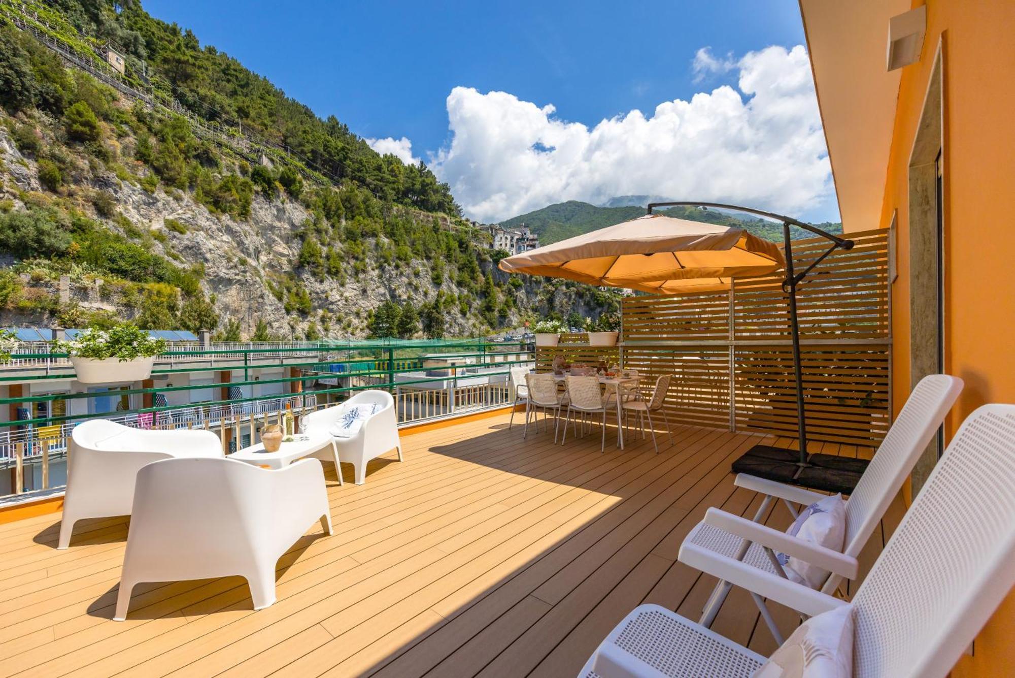 Le Terrazze Di Santa Tecla Apartment ไมยอรี ภายนอก รูปภาพ