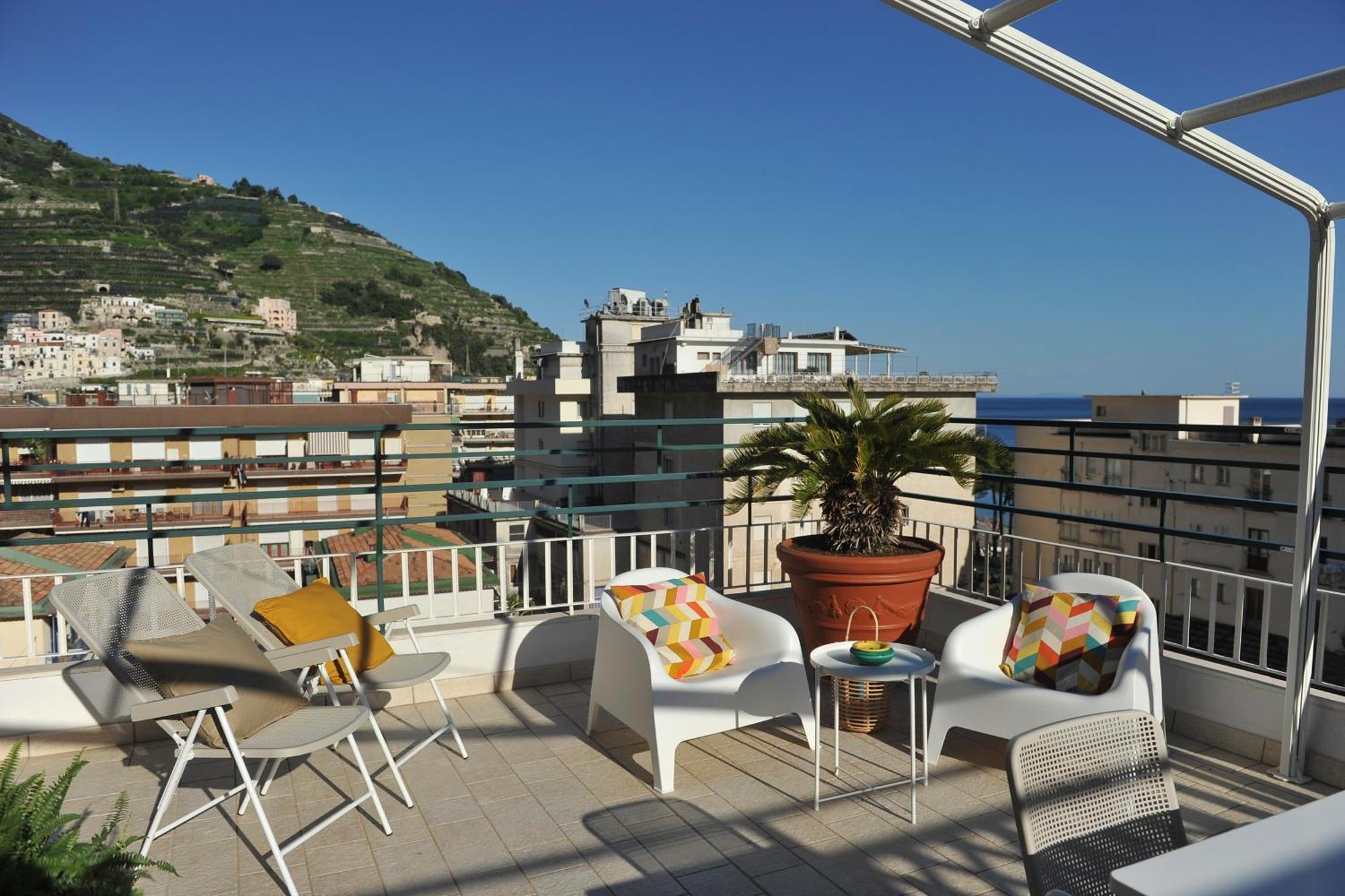 Le Terrazze Di Santa Tecla Apartment ไมยอรี ภายนอก รูปภาพ